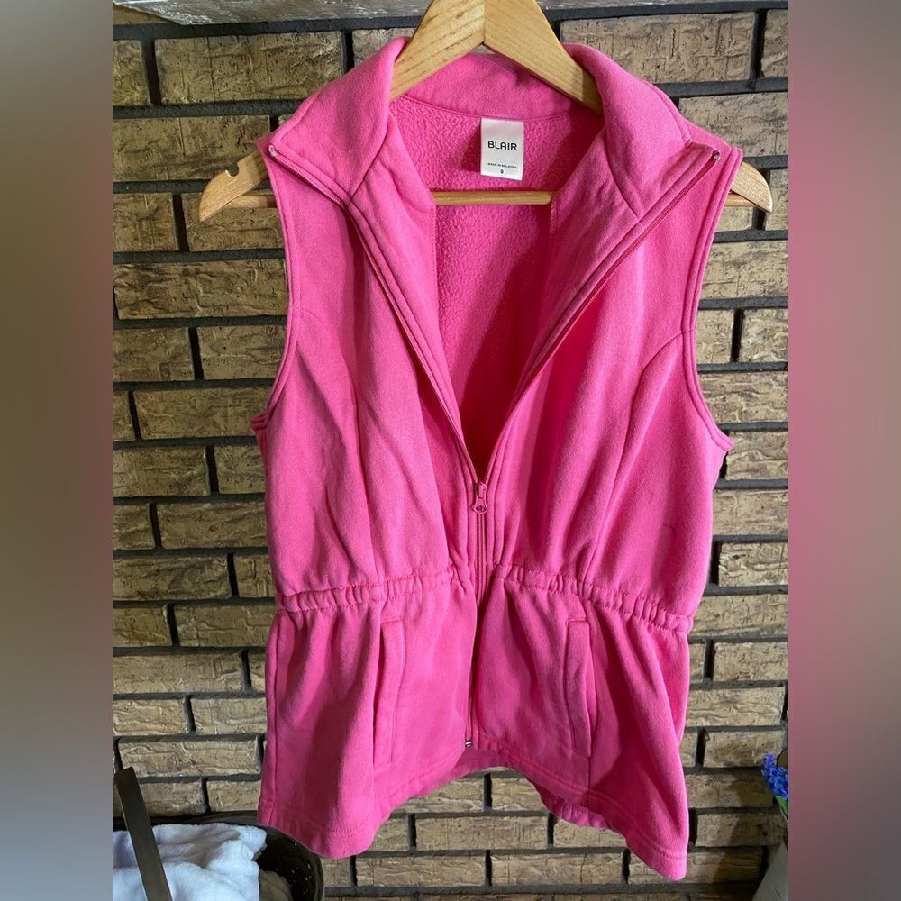 βBlairβ
hoodedβvestβpink
